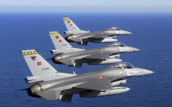 ВВС Турции подняты в воздух для поиска пропавших кораблей